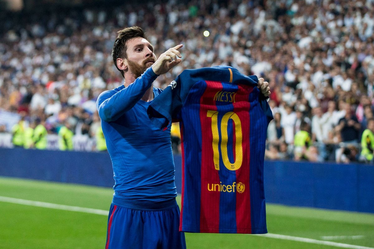 Happy birthday to the king of Football  Lionel Messi 