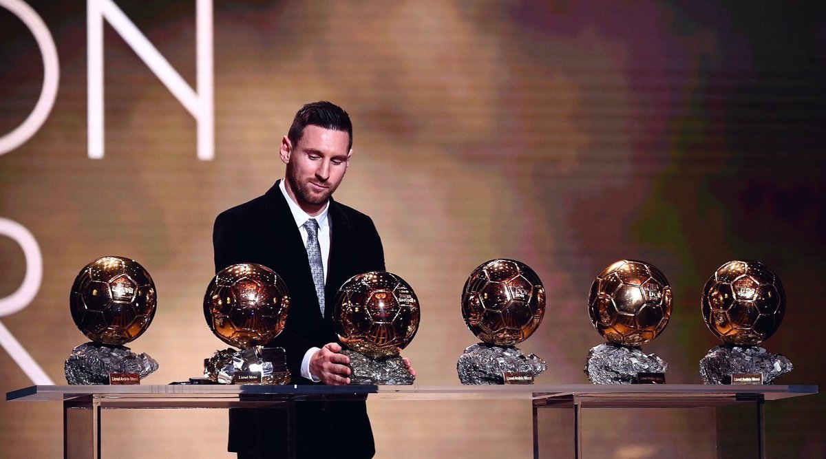 rooboyway's tweet photo. Happy birthday Lionel Andres Messi.
The greatest ever.
The Messiah.
The GOAT.
#Messi33 #WorldMessiDay โค๏ธ๐๐ https://t.co/V8y7yi5d7R