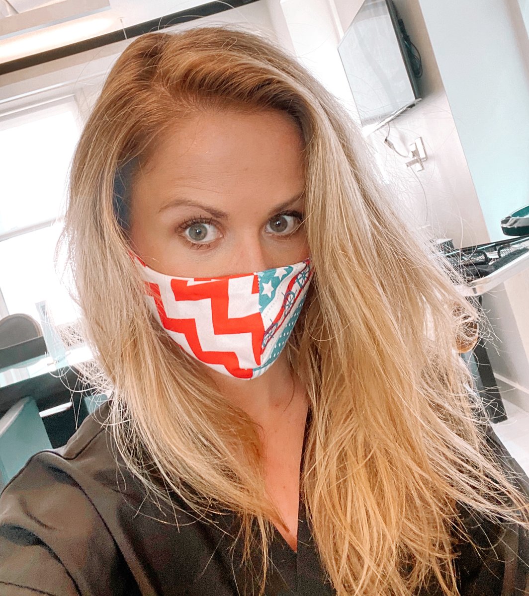 kindramhall's tweet image. Phase 2 milestone: hair salon!!! 💃🏼
.
.
.
#newyorkcity #phasetwo #quaratinelife #hairtransformation #hairtime #mystory #bigcitylife #lifeasweknowit #hairsalon #newwoman #hairstagram #storyteller