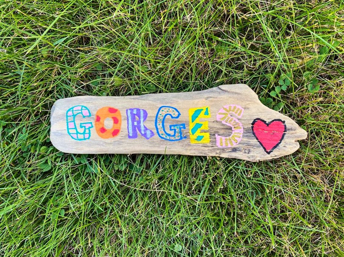 Judi_Byers's tweet photo. Although we might be distancing physically, and it just might be raining momentarily, 3 days into #summer2020, and we are reminded that #ithacaisgorges ❤️🌈 #ithaca #ITH #ITHNY #ithacarocks #kindnessrocks #kindnessrocksproject #thekindnessrocksproject #communityart #handpainted https://t.co/kfIYnQSWMN