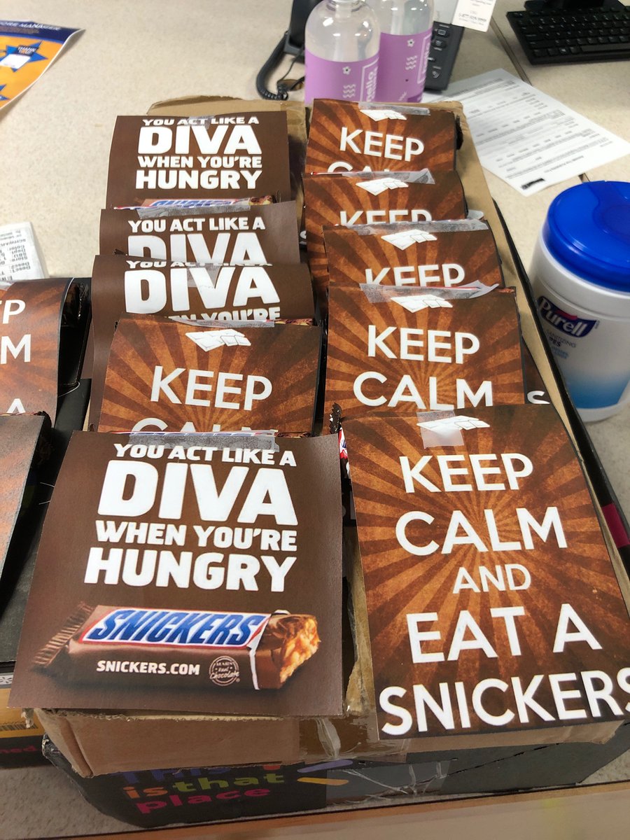 ddhorror's tweet photo. A little treats for my managers https://t.co/ffPcf2Pu0l
