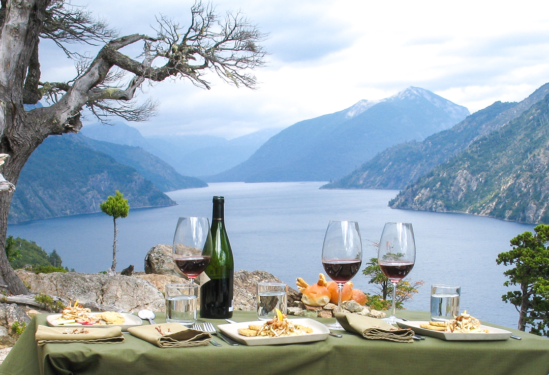 Meals we're dreaming of around the world. artisansofleisure.com/luxury-travel-… #travel #food #tours