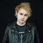 valeenanananna's tweet photo. Pónganse a Michael de icon para apoyarlo ❤️❤️ https://t.co/Hs49oFazmw