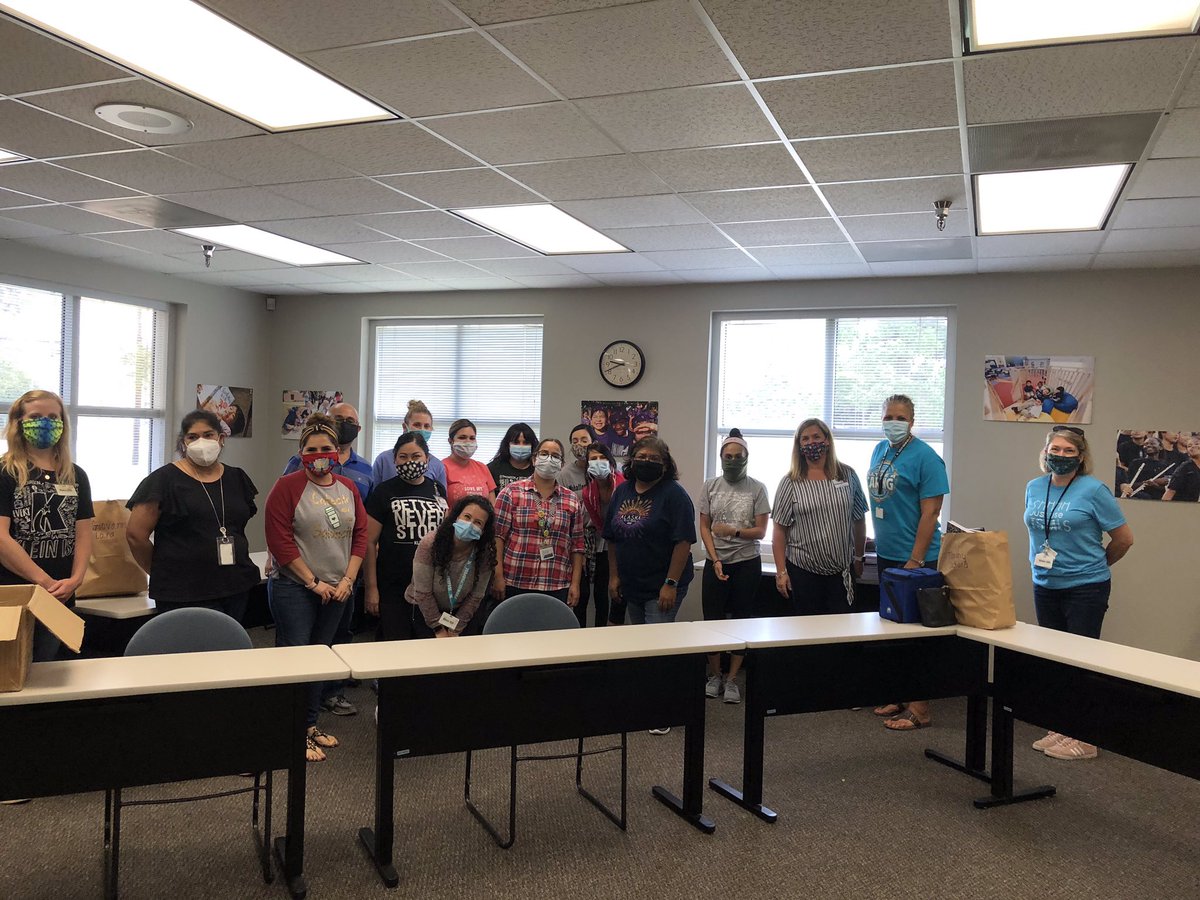 We have some amazing servant hearted leaders working with our PreK students. Incredibly thankful for all of their help today packing over 500 backpacks <a href="/Kathy_Vergara2/">Dr. Kathy Vergara</a> <a href="/KleinISD/">Klein ISD</a> <a href="/czorn2/">Christy Zorn</a> <a href="/HynesKisd/">Sara Hynes</a>