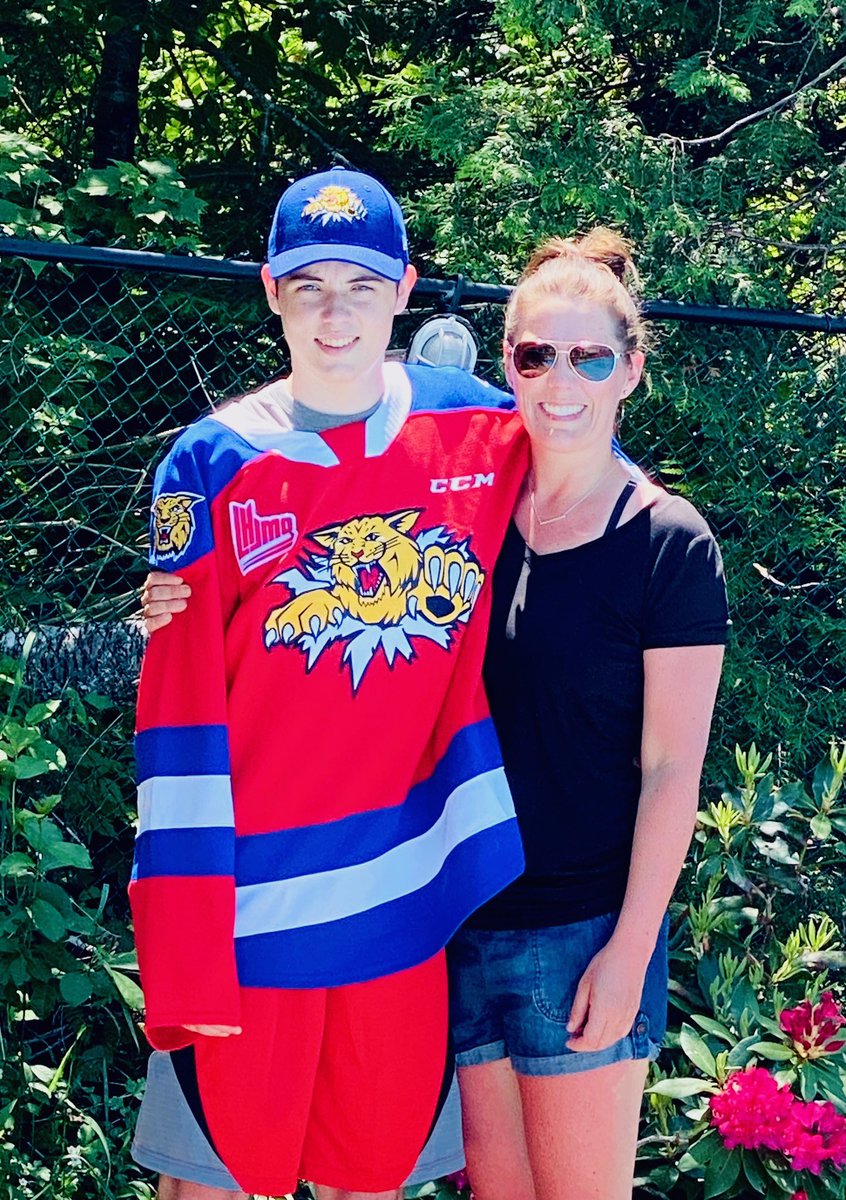 cannol35's tweet photo. We are so proud of Wyatt! Looks pretty good in red and blue! #wildcats https://t.co/KRSj9beAAE