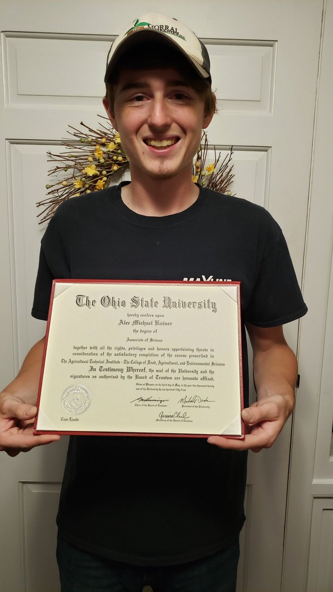 darlene_kaiser's tweet photo. The diploma finally arrived!!! Congratulations Alec Kaiser! We are so proud of you and your accomplishments! Love you ❤ - Your Family https://t.co/FrrnoZu8My
