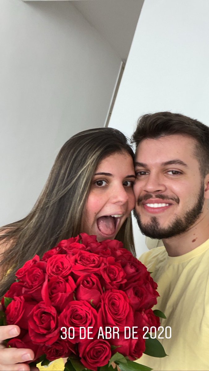caa_rol_'s tweet photo. Não resisti 

Início de um sonho// deu tudo certo https://t.co/kJQ32xM2h1