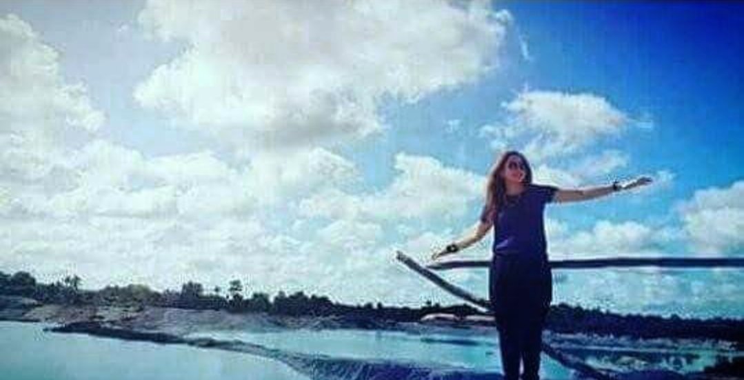 Delon3381355's tweet photo. Wisata De Belitung 
#gadis #laut #wisata #belitung 
#pesonaindonesia #alam
#korea #bali #jakarta #artis https://t.co/vgcIxKWDds