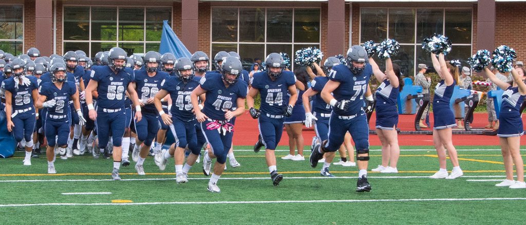 After a great conversation with @CoachWMiller, I am excited to announce that I have received an offer from Case Western Reserve University! @GHSFootball2 @GregPort17 @train0187 @Coach_RHarris @pat_stoddard @TerrySi10797161 @YoureNextTrain1 @FlightSchoolPT