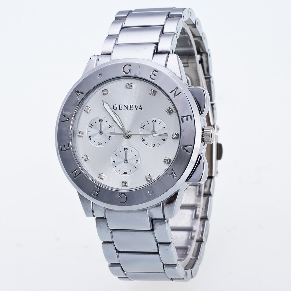 GoFashionPro1's tweet photo. #fashion #style Роскошные Женева Diamond Часы часовая стрелка Графический Дисплей Алфавит полосатый Нержавеющая сталь Циферблат Дамы кварцевые часы Алюминий сплав s https://t.co/duy2Hs6p7p https://t.co/U7WOSvMkFv