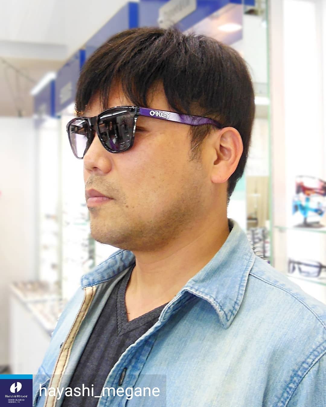 値下げ交渉 正規品オークリーOAKLEYフロッグスキンFROGSKINS9245-D0 - 小物