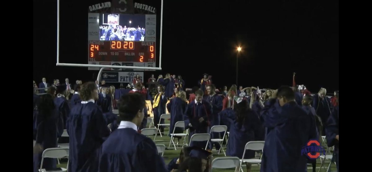 I couldn’t be there in person, so screenshots of the livestream will have to do! 😂 Congratulations Oakland High #Classof2020! YOU DID IT!!! Now go make all of your dreams come true! ❤️💙