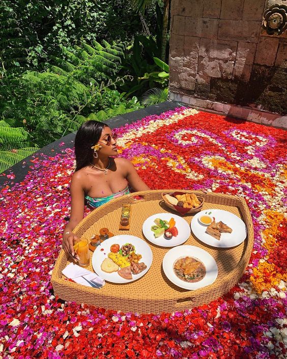 easyflowers's tweet photo. Time to relax! https://t.co/wssH0L3UBw