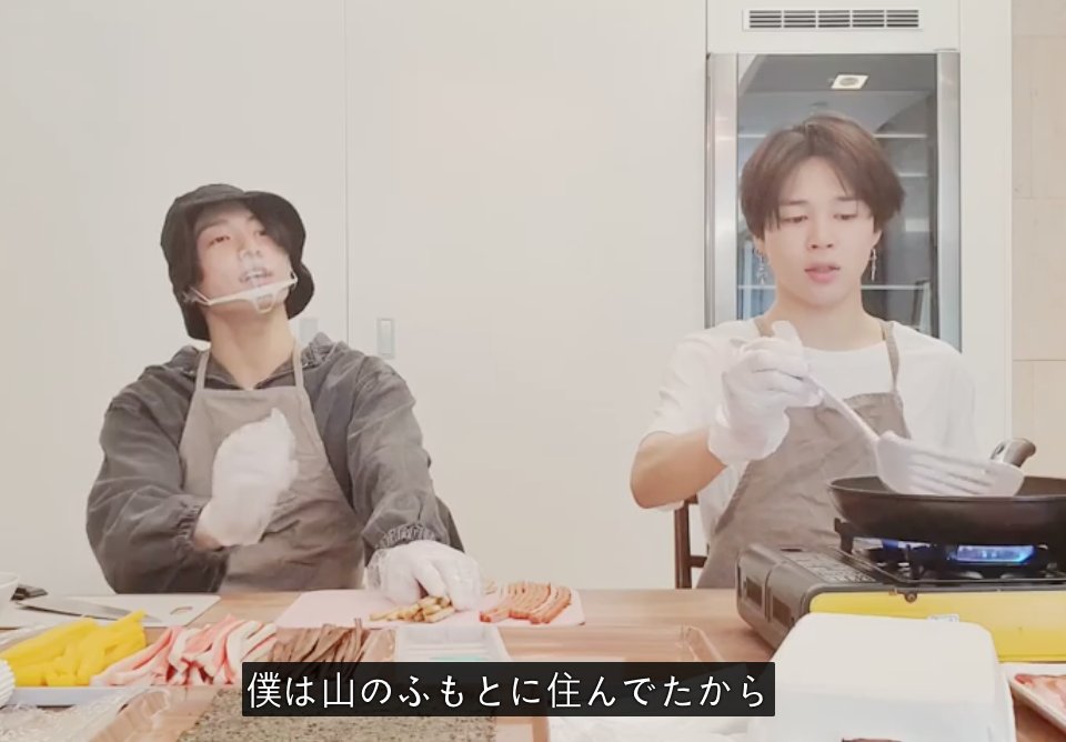 さらん 釜山出身ジミン君の卒業した小学校は既に廃校 回東マルという文化施設になっている 私の興味は地形にある 山 といっても100mもない実に可愛い標高 イメージでいうとドラえもん世界の学校の裏山 子供達の遊び場になっていそう 地図上方