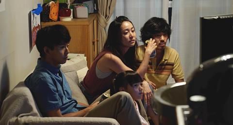 EbQ-uhvWoAIMd0g?format=jpg&name=small