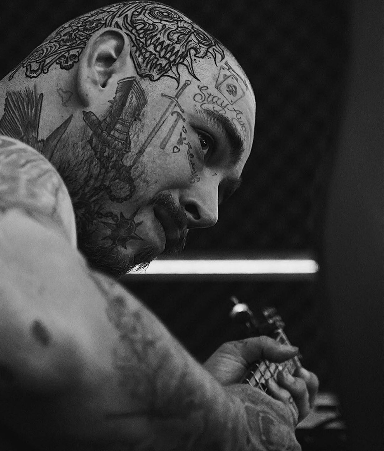 Post malone shaved head outlet