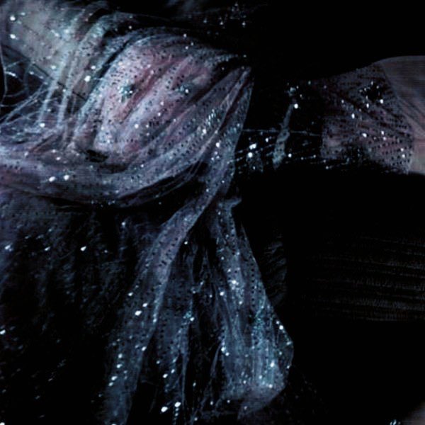 bIoodydiamonds's tweet image. ❝𝐅𝐀𝐈𝐋𝐔𝐑𝐄 𝐈𝐒 𝑵𝑶𝑻 𝐀𝐍 𝐎𝐏𝐓𝐈𝐎𝐍.❞

( serena lightbody is a hunger games original character written by #APOLLON. she was born into a lavish lifestyle in district one and trained as a career. at eighteen, she volunteered as a female tribute in the annual games. )