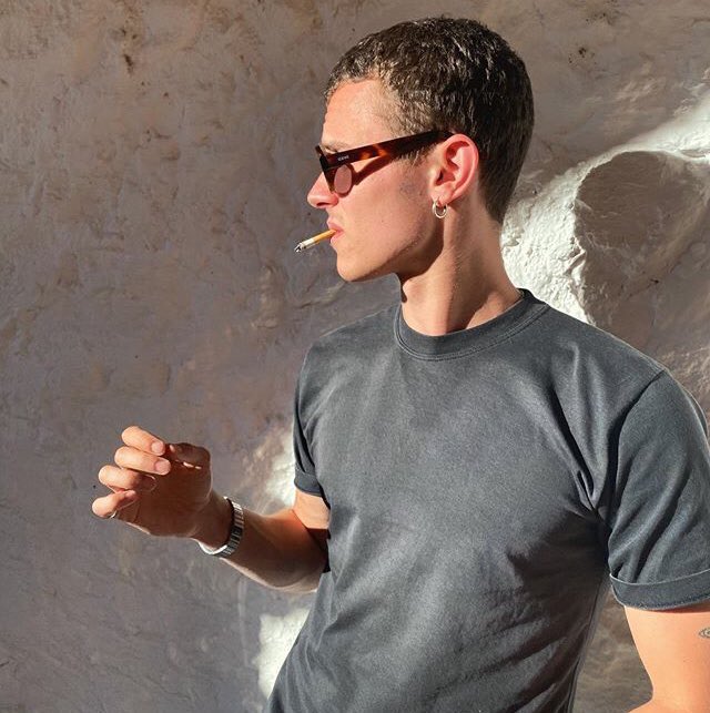 jordhaannn's tweet photo. Manu Ríos se va a coger a Aron Piper en Élite 4 y probablemente después hagan un trío con Omar. guarden este twitt.
#manurios
#Elite4
#EliteNetflix
#Etile https://t.co/y8WXXgLcHU