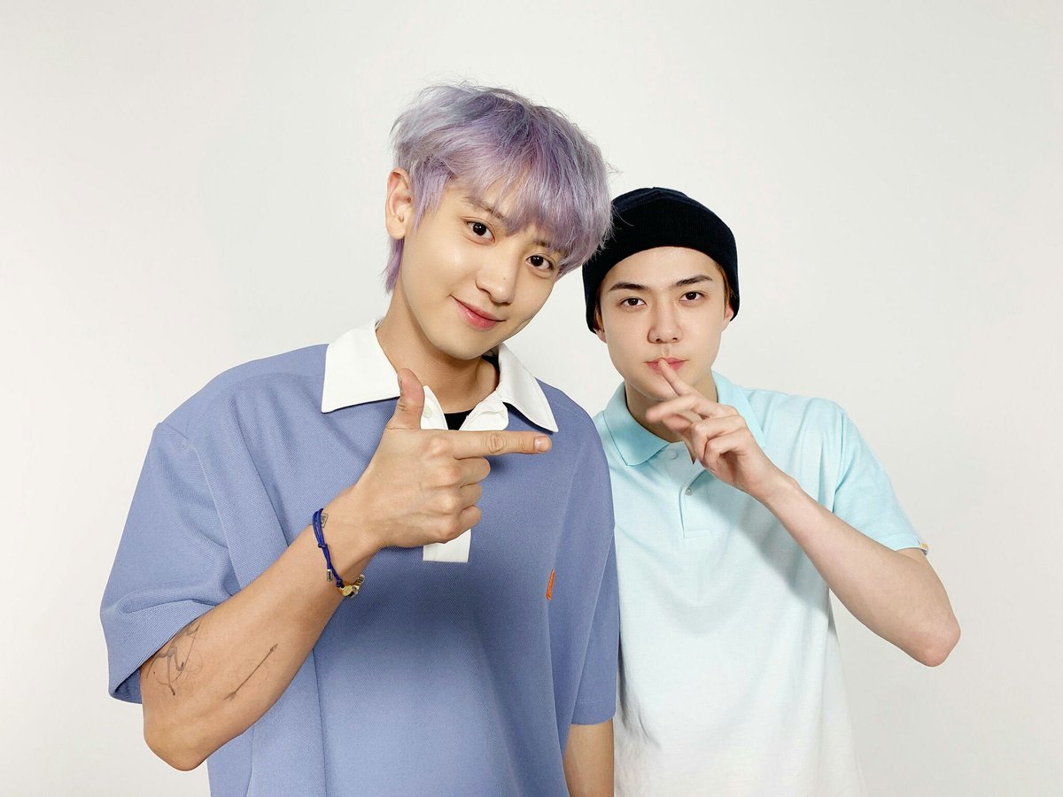 UnderExo9's tweet photo. แจกบั้มเปล่า 2 บั้ม คนละ1เวอร์
-อัลบั้มเปล่า 1 billion view 
เมนชั่นรูปเซชาน+การสั่งซื้อพร้อมคาดชื่อแอคมาด้วย (ย้ำห้ามติดเมนชั่นคนอื่นเด็ดขาด) สุ่มเมื่อบั้มมาถึงเรานะคะ เราส่งให้ฟรีเลย ขอคนที่รอของได้
#EXO_SC
#EXOSC_1BillionViews #EXO_SC_IS_COMING 
#EXOSCFullAlbum https://t.co/NUPTQkTryL