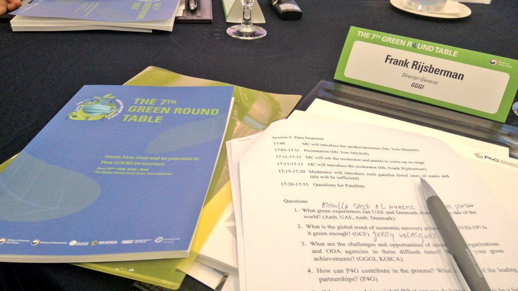 FrankRijsberman's tweet photo. The 7th Green Round Tablet in times of COVID: focus on Green New Deal and @gggi_hq 10 year anniversary https://t.co/lTEyuU17CM