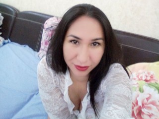 #Juliachan, 26yo #camgirl Petite body, 91C tits, Brown eyes and Brown hair from KZ.