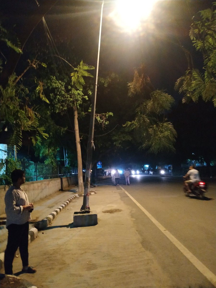 BSES Delhi on Twitter "Please confirm if the said street light is LED