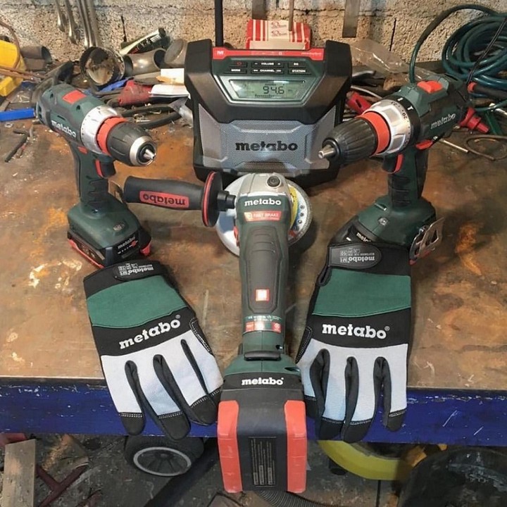 MetaboDubai's tweet image. Metabo Monday with this nice Metabo Cordless Range 👍 Thanks a lot for the share @mich.creation ✅✅✅✅✅ #metabo #metabouk #powertools #tools #toolsofthetrade #cordlesstools #toolporn #grinder #contractor #drills #drilling #metalwork #metalworkingtools