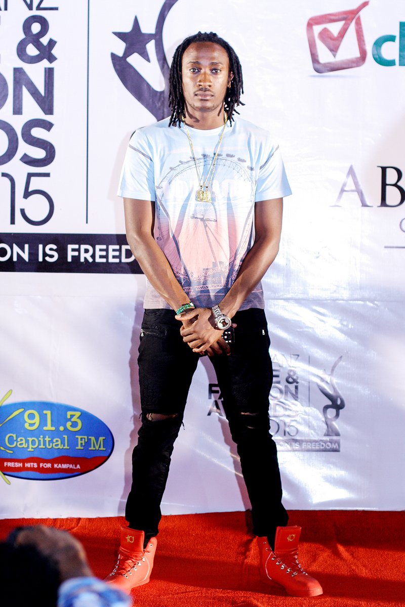 asfawards's tweet photo. @SashaVybz OF COUSE!!! At the #ASFA2015 💙 https://t.co/eulsPF3dc6