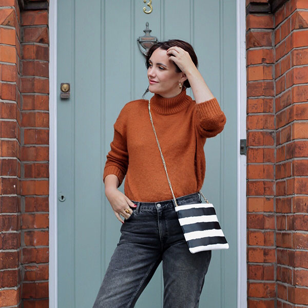 Our Hero Bags are now €40 in our Summer #Sale 🙌  The highest quality leather and hardware. Very limited quantities left! 
Shop now: myshiningarmour.com/collections/sa…