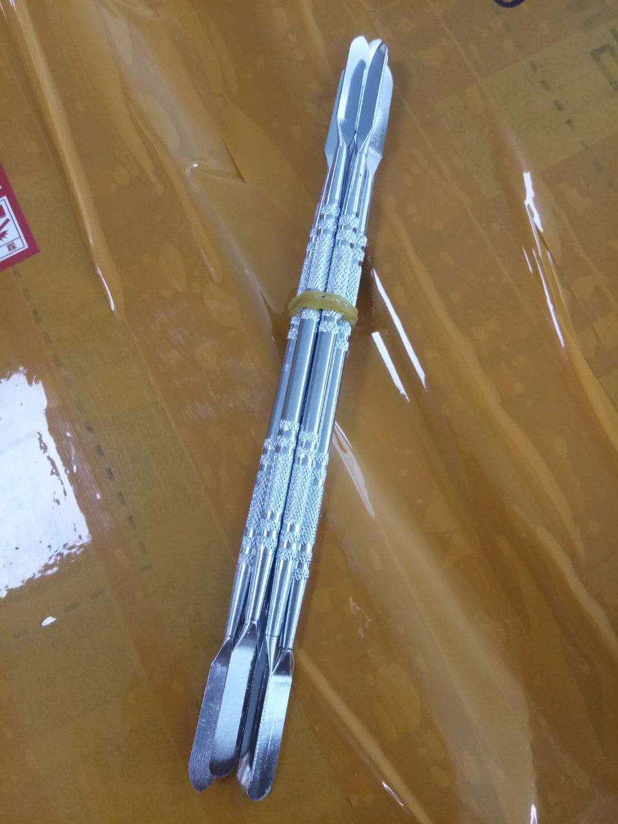 SophiaZ37125715's tweet image. Small tools for easy remove back glass
#iPhonerepair
#laserseparator