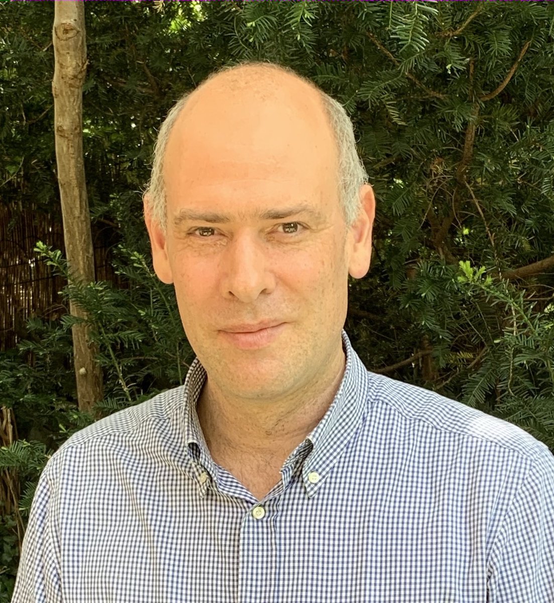 CNRSchimie's tweet image. 🏅Congrats @PSamori👏#Matériaux #2D et #chimie supramoléculaire : un nouveau prix pour Paolo Samori 🏆 The Royal Society of Chemistry @RoySocChem / Société Chimique de France @reseauSCF ➡️ inc.cnrs.fr/fr/cnrsinfo/ma… @CNRS @CNRS_Alsace @unistra