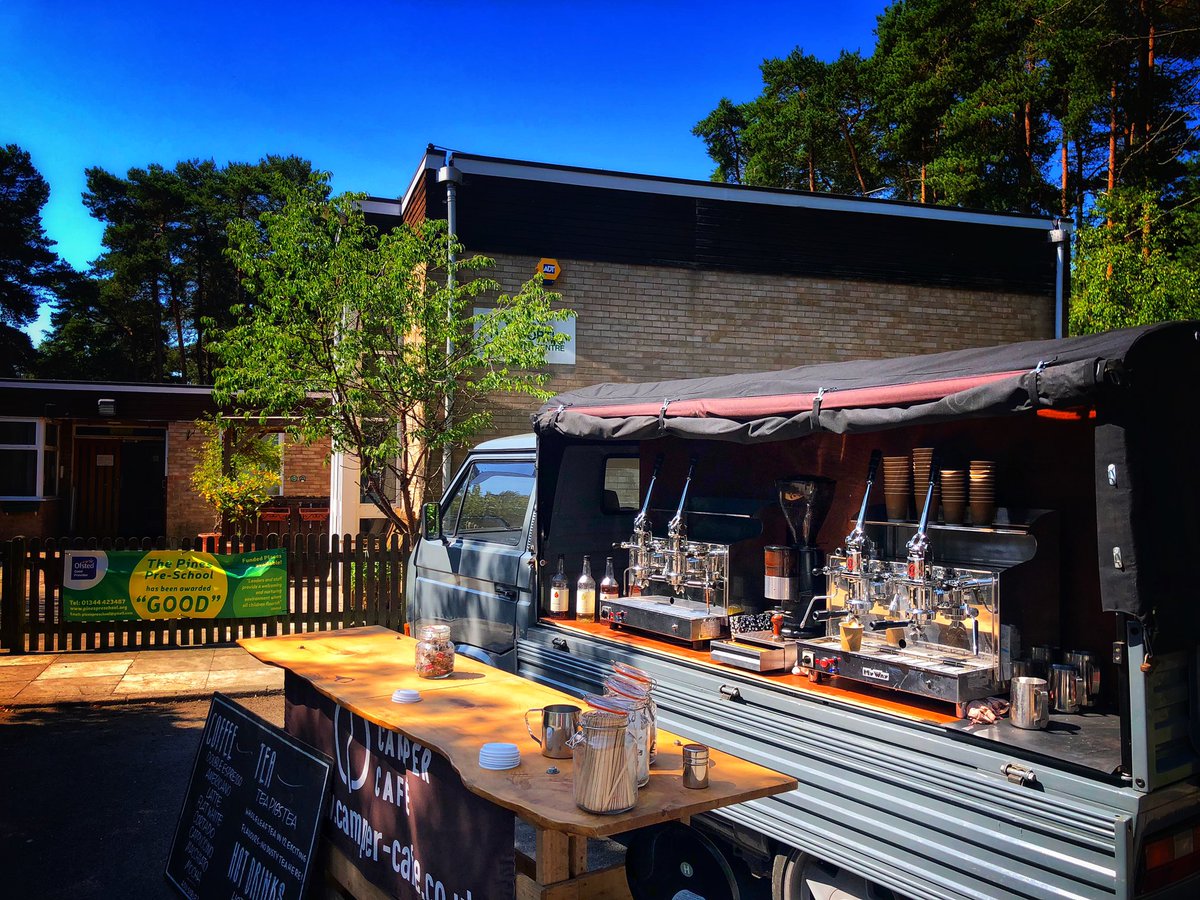 CoffeeVW's tweet photo. Lots of schools wanting to say thank you to their staff with a coffee treat. Here we were yesterday in Bracknell, it was very much appreciated!
#coffeevan #bracknell #school #teacherthankyou https://t.co/JfySdSnl23