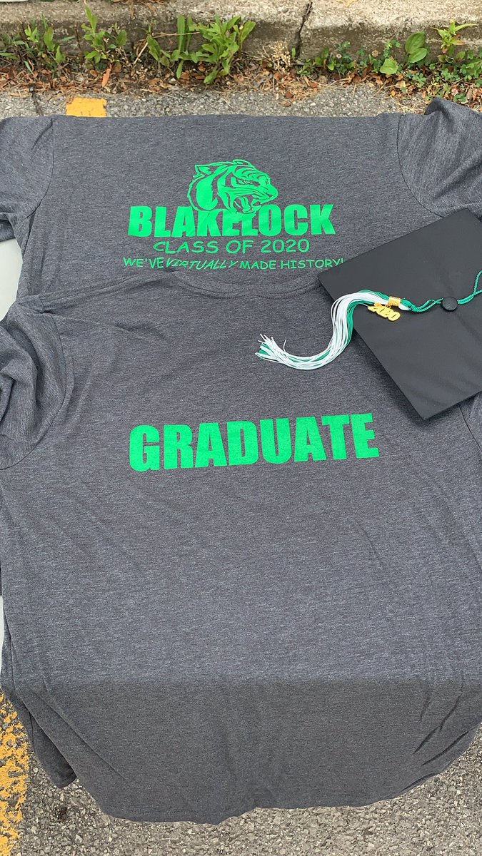 @TABTigerLifeDSB we’re getting ready for you grads today is your day!!! Look forward to seeing you all curbside.  <a href="/HaltonDSB/">HDSB</a>  #HDSBproud