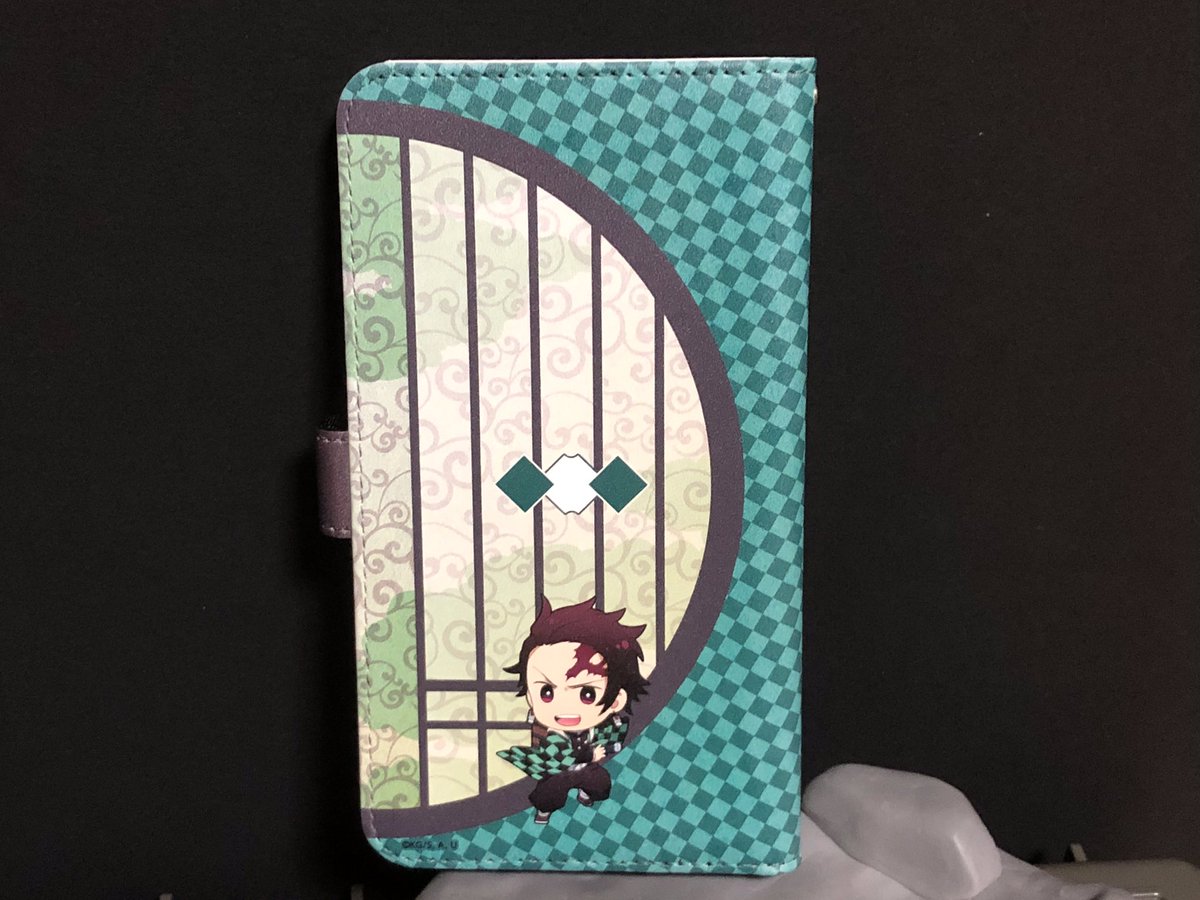 ほっこりてんちょう 鬼滅の刃 鬼滅の刃スマホケース 炭治郎スマホケース ドンキで激安マスク探しに行ったら なかったので クールマスクにして 鬼滅の刃スマホケースを 買ってきました ๑ ๑ これなら さり気ないから 鬼滅の刃ファンって