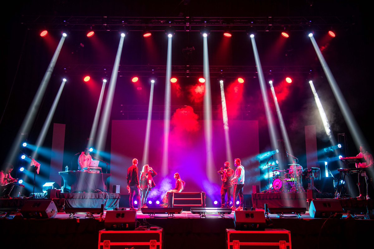 ldpgpr's tweet image. As part of the @ColiseoPR’s Virtual Experience Concert Series, @vf7pr made her live concert debut. Thanks to our incredible staff at #LightingDesign for making this possible.