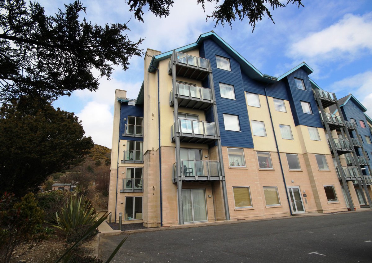 We have a Two bedroom apartment available in Parc Y Bryn

1stoplettings.co.uk/property-P1431