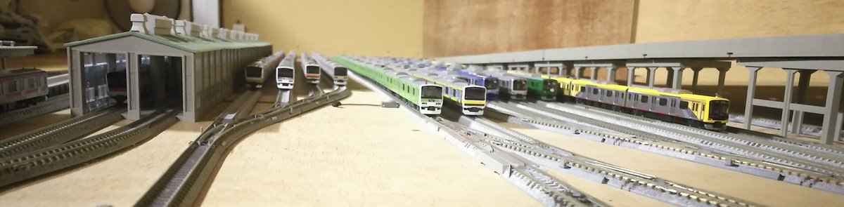YF6342238's tweet photo. 相変わらず屋根裏はとんでもない事に.........。 https://t.co/dhZUyPCaNN