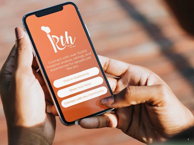 yahoolife's tweet photo. Birth without bias: This health app helps Black women get safe maternity care https://t.co/NfevOt7Lpk https://t.co/QrcEmY7YPw