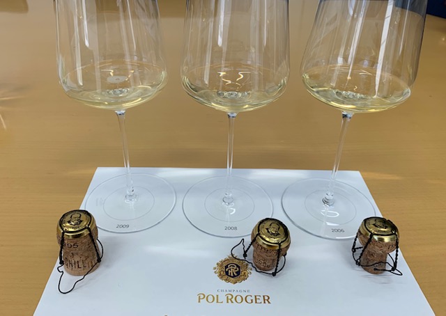 7月1日発売の『キュヴェ・サー・ウィンストン・チャーチル09』、デビューを前に輸入元 <a href="/jeroboam_japan/">Jeroboam Japan</a> で同08、同06の３VTを垂直試飲、秀逸なVT比較は仕事冥利な極上タイム!  ハンドメイド『ザルト』のグラス違いの利き酒も価値ある体験😋　リポート乞うご期待🥂 
＃CuveeSirWinstonChurchill2009