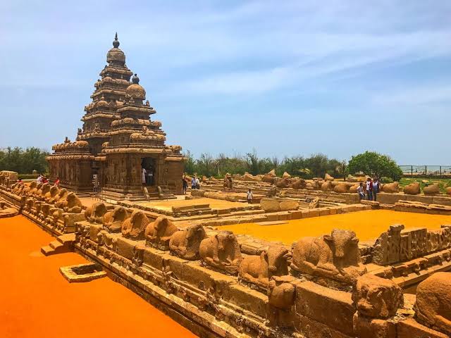 MAHABALIPURAM - The historically significant coastal temple town of Tamil Nadu has been referred to as Mahabalipuram until it got a new name, Mamallapuram. The Group of Monuments at Mamallapuram are designated as a UNESCO World Heritage Site since 1984. https://twitter.com/VandanaJayrajan/status/1182202462305845249?s=19