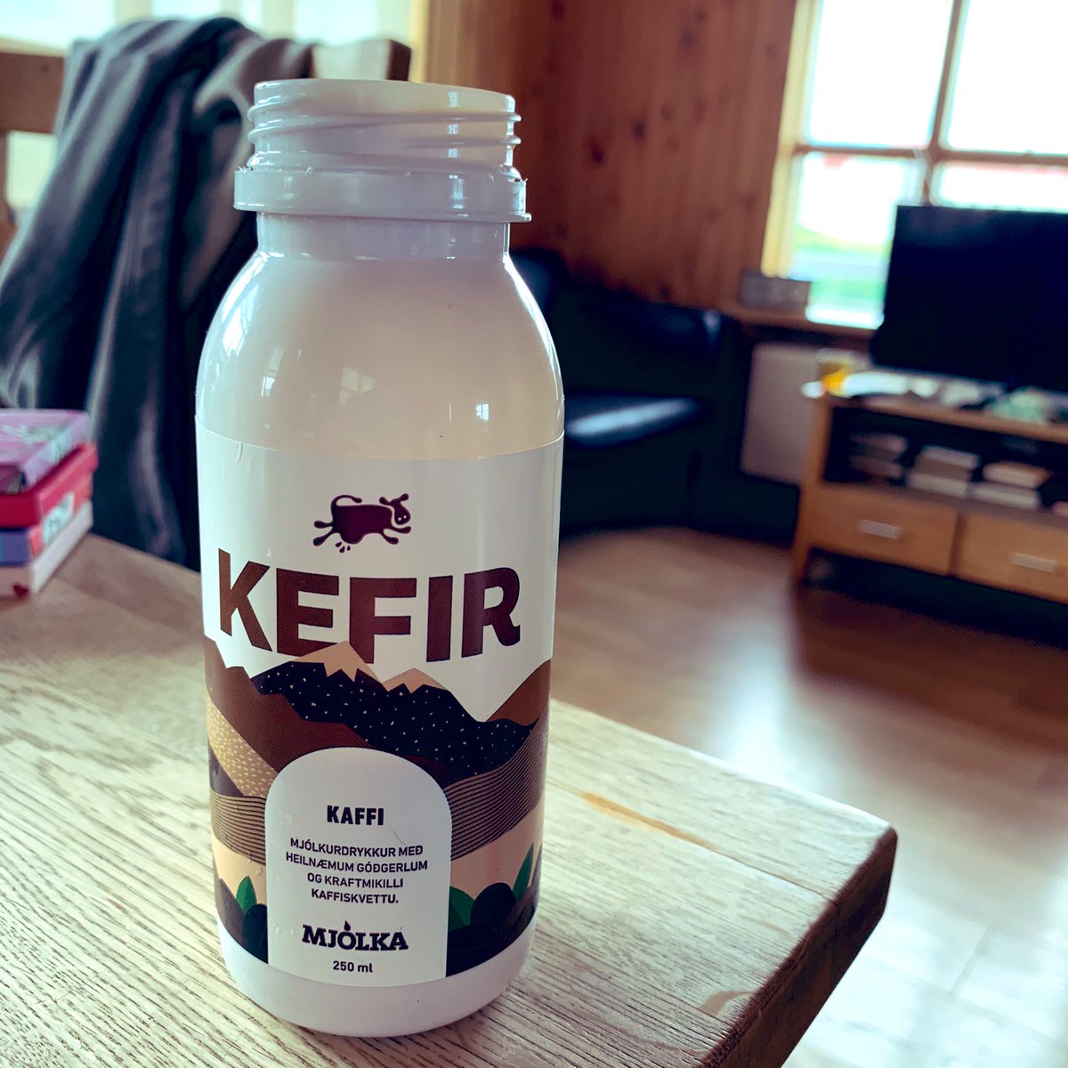 Koffeines kefir. Se nem jó se nem rossz 🤷‍♂️