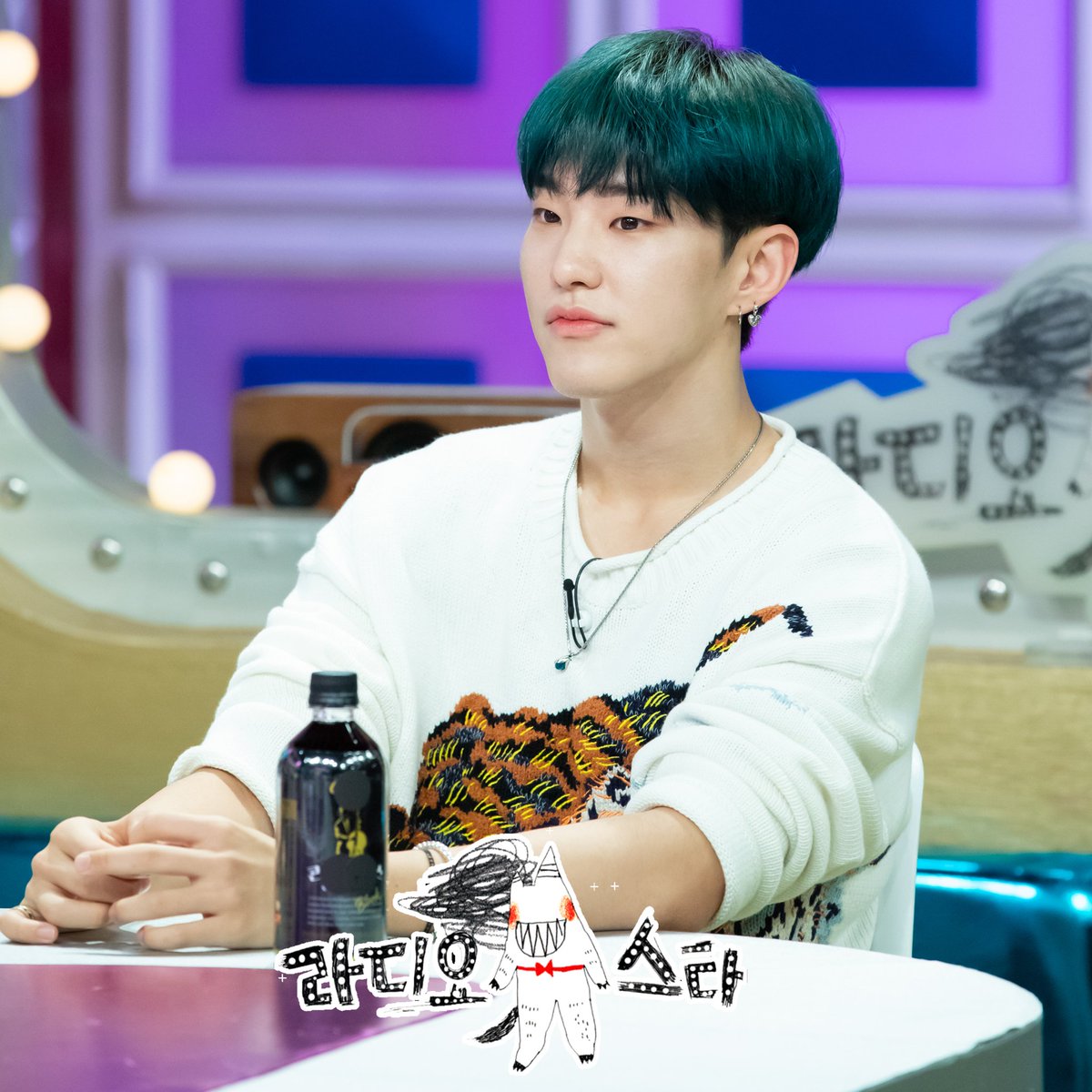 Penstemon96's tweet photo. 드디어 녹색호랑이짱ㅋㅋㅋㅋ🐯💚💚
 #세븐틴 #SEVENTEEN #HOSHI #호시 https://t.co/zlGwl0SkqU