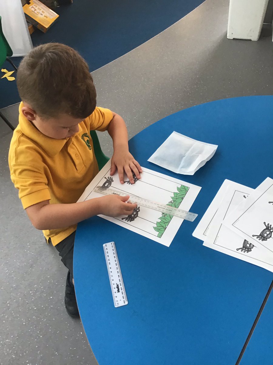 ChicksMPS's tweet photo. We are measuring spider webs 🕷 Fixing Humpty Dumpty back together 🧩 and counting all of the characters from our favourite Nursery Rhymes 🔢🙌🏽 https://t.co/n9Ss8C8rva