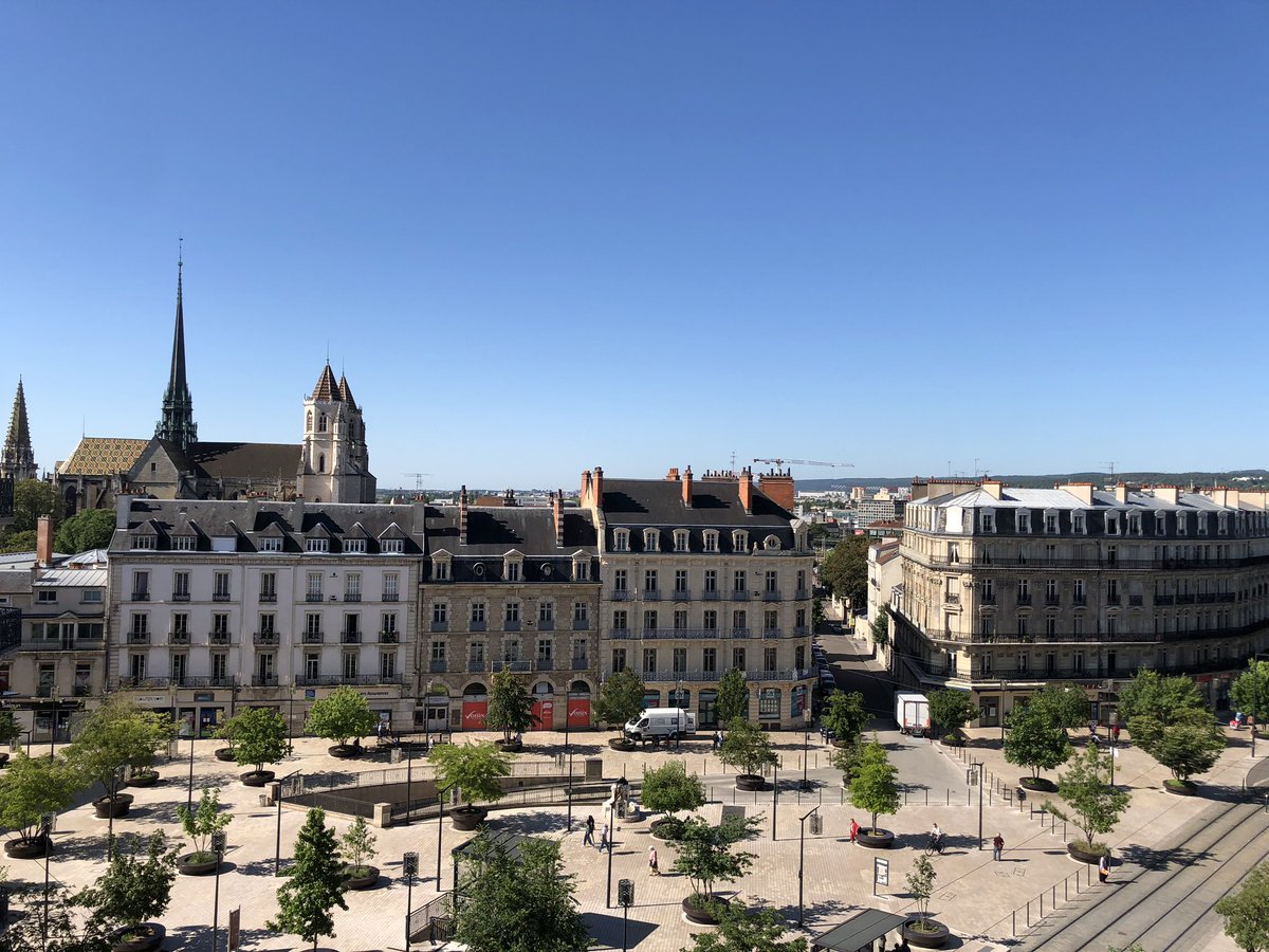 DigitalArchimd1's tweet photo. Mission de déploiement avec vue #digitalisation #ERP https://t.co/9mBXkBbwed