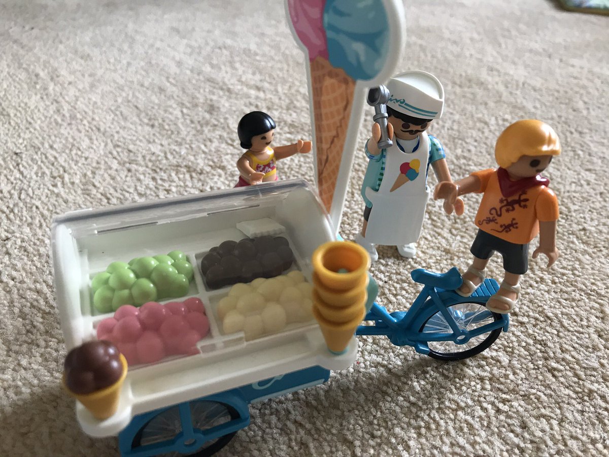 Game_of_Cones's tweet photo. Live from set and #behindthescenes again you lucky people. Today we’re shooting a scene where Rab gives Jack a skelping with an ice cream scoop for standing on his bike #icecream #scotland #skelping https://t.co/I9rCHKSCja