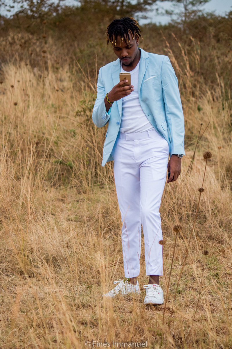 Imekua muda sasa hatujawachilia ngoma moyo baba..the time is here! 
Pre add Za Kale via the link on my bio!
📸 <a href="/finesimmanuel/">Finesse Manu</a> 
Styled by <a href="/istyle/">The iStyle</a>.ke 
#NewMusicLoading
#Bassman
#TeamLeband