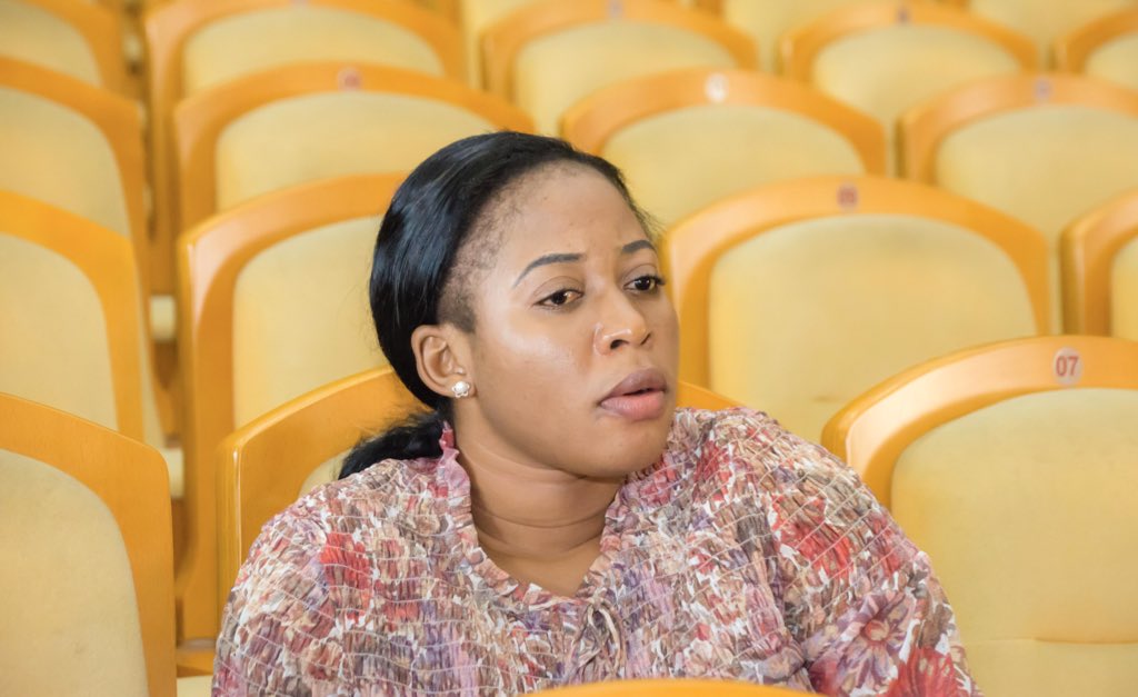 NadineMangabu's tweet photo. J’ai pris part hier à la comm #PAJ pour étudier cette proposition de loi, après analyse fond et sur son bien fondé. Je considère que cette prop. de loi est inopportune,d’autant plus qu’elle va fragiliser notre système judiciaire et qu’elle va empiéter sur notre jeune démocratie. https://t.co/nTpCOA5VWL