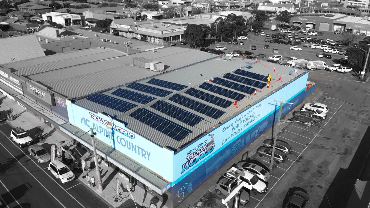 RockysEnergy's tweet photo. Here’s a few shots of the Rocky’s crew working on a 40kW solar system for Tackleworld Sale - Alpine Country ... more to come! 

#solar #Gippsland #commercial #SupportLocal #Sale #LocalBusiness https://t.co/A533ct6TSw