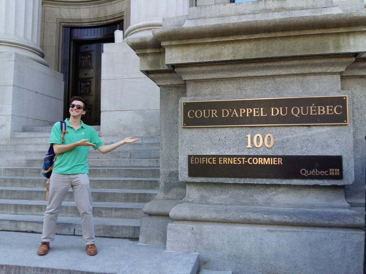 Pour la #stjeanbaptiste, on met en avant #Montréal - une destination prisée par les étudiants internationaux. Rencontrez Daniel, étudiant a #McGill a qui a aussi découvert la #poutine et l'incontournable <a href="/SchwartzsDeli/">Schwartz's</a> ! 
canadamemorialfoundation.org/2016-scholar-u…
#UK, #Canada #quebec, #bourses