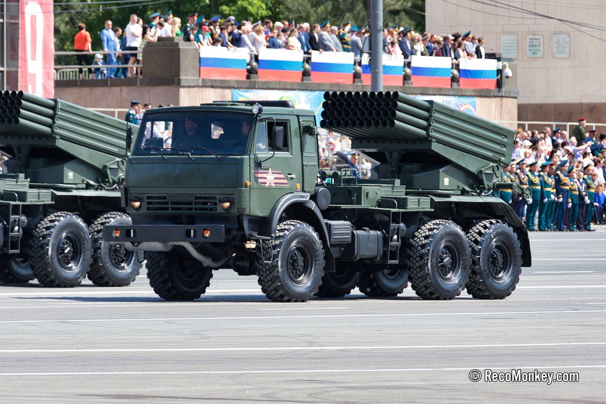Russia has, of course, a lot more indirect fire kit than this in land vehicle domain, especially gun & mortar vehicles, but it appears this is it for the parade. Will be looking at doing a few consolidated threads with up to date pics of all Russian kit for reference by category